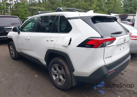 2025 Toyota Rav4 Xle z USA, uszkodzony, nr VIN 2T3P1RFV3SW558748